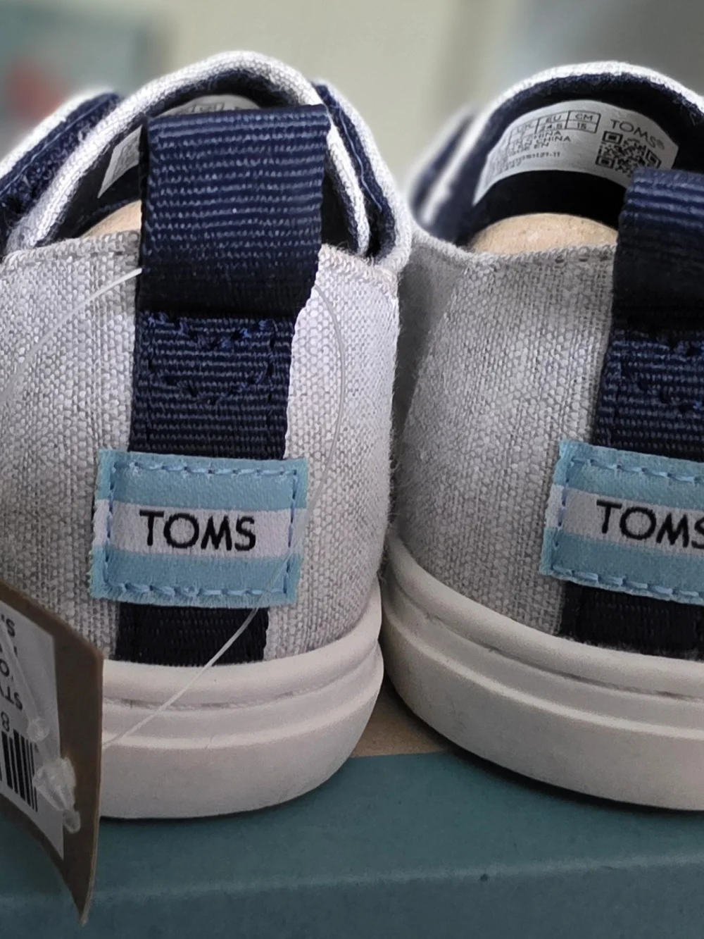 Toms slip sneakers